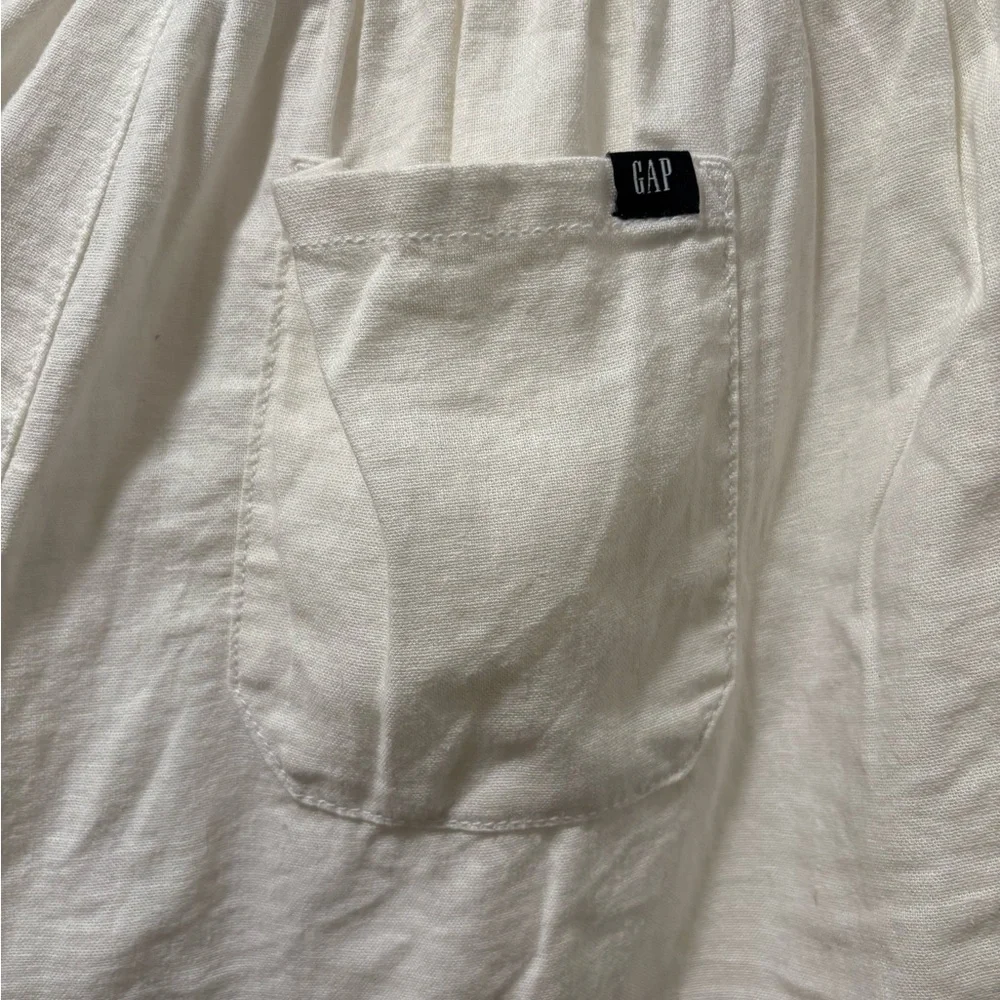 GAP Women's High Waist Linen Shorts - Picture 4 of 5